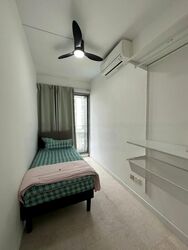 Lakeholmz (D22), Condominium #464494591